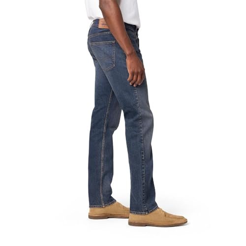 Urban Pipeline Slim Straight Jeans - Modern Fit